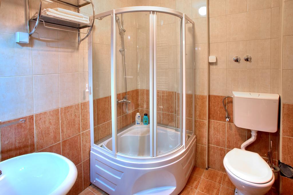 Guesthouse Vitez Vranje Ngoại thất bức ảnh